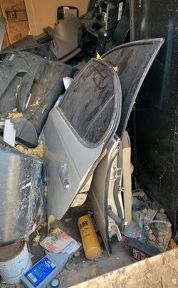 2001 -06 Lexus es-330 doors and engine