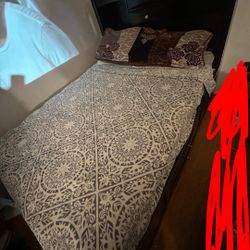 Queen Wood Bed Frame 