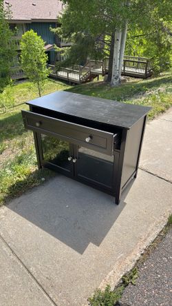 Entertainment / Media Console