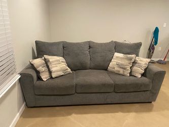Sofa/Loveseat/Ottoman