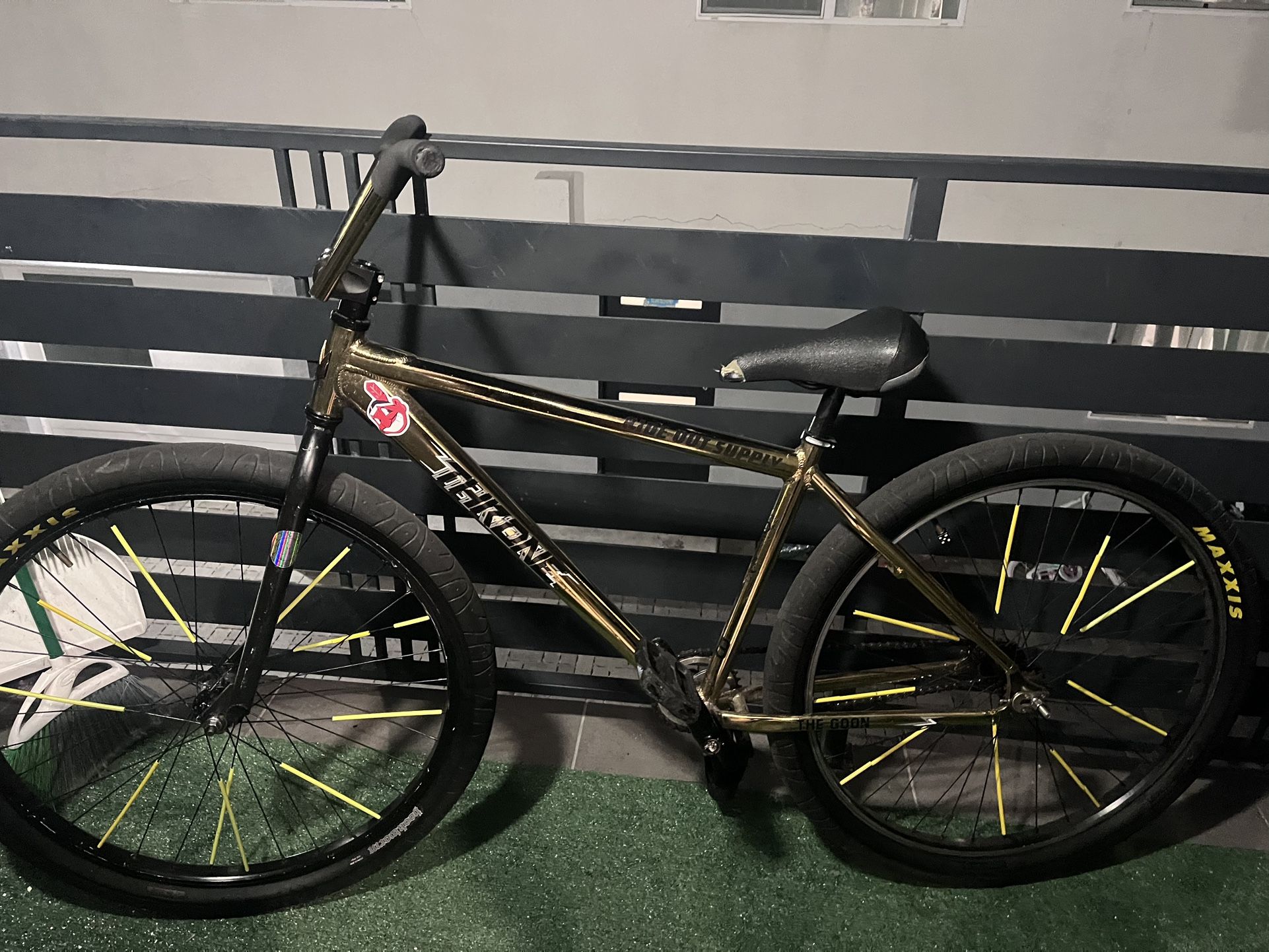 Throne Goon 29er