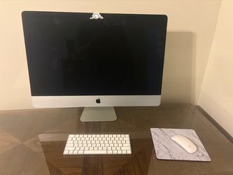 Apple iMac Desktop with Magic Keyboard and Mouse