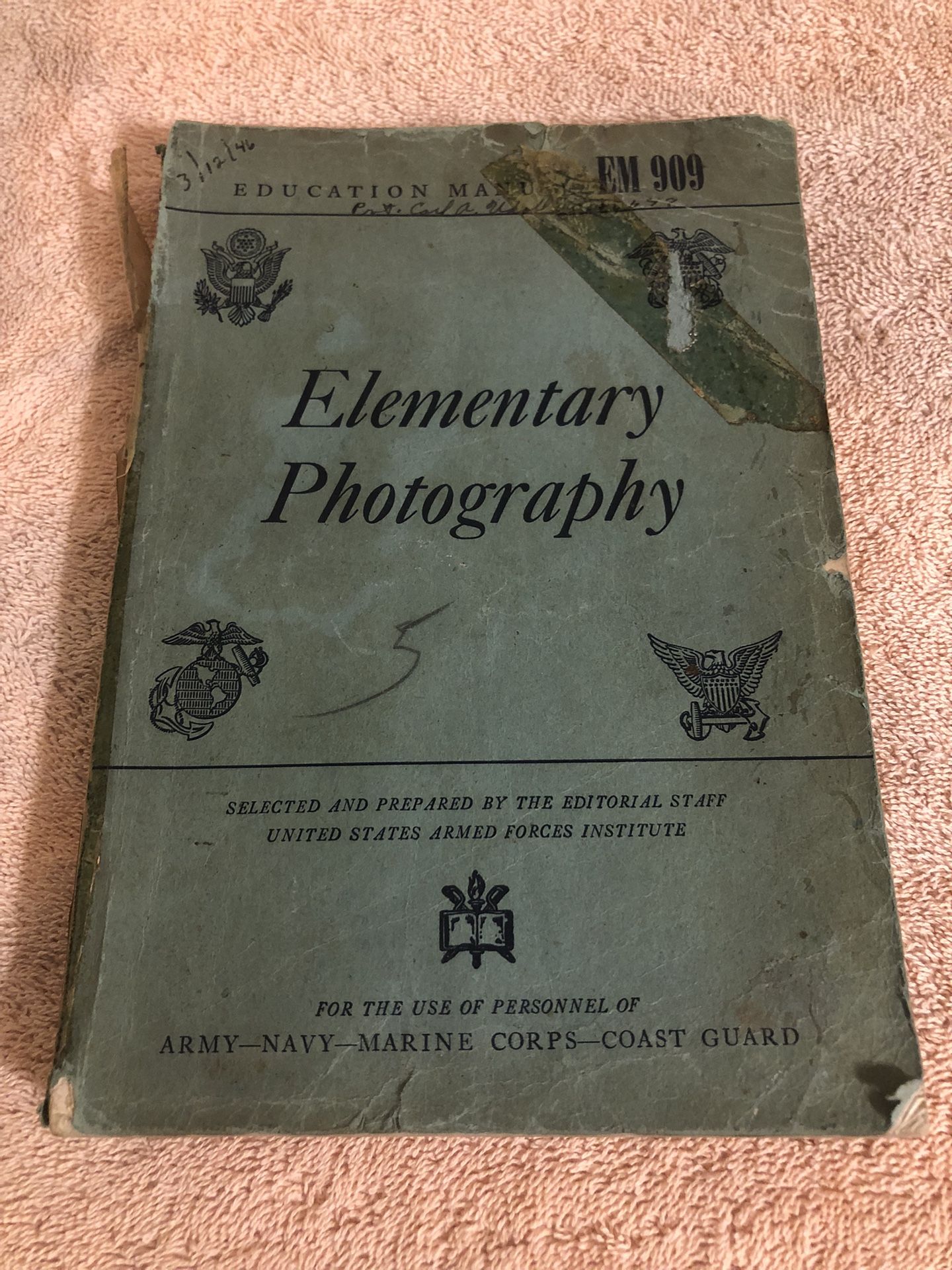 Vintage 1944 United States Armed Forces Elementary Photography #EM909