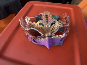 Metal Maskqera