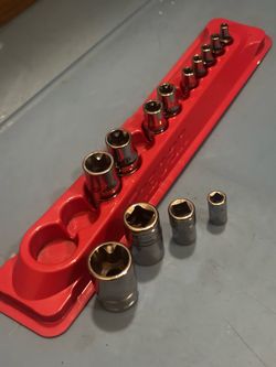 Snap-on Tools 13 pc Combination Drive TORX® Shallow Socket Set (E4-E24)