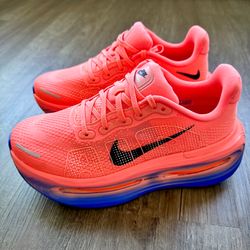 NEW Nike Vomero Premium Atomic Pink Black Racer Blue HQ2050-600 Men’s 6 / Women’s 7.5 w/ Box (No Lid)