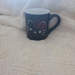 Hello Kitty Black Mug