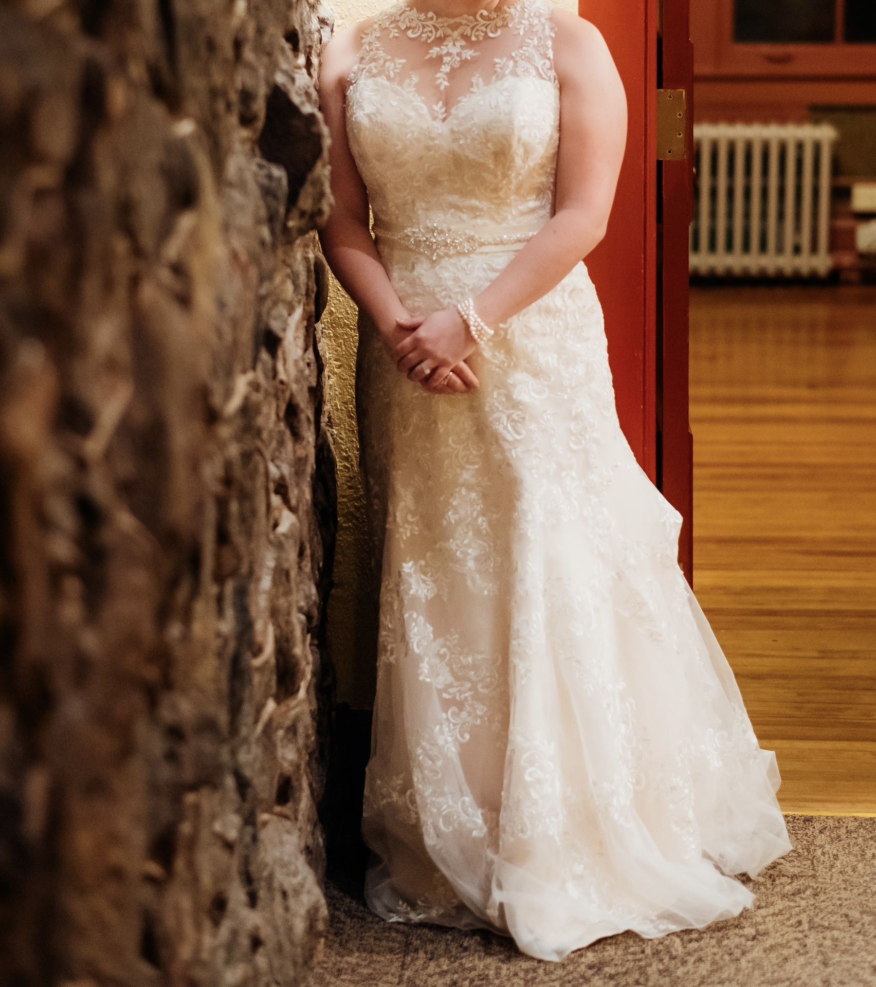 Mia Solano Dori Ivory Beaded Wedding Dress Size 14 tailored