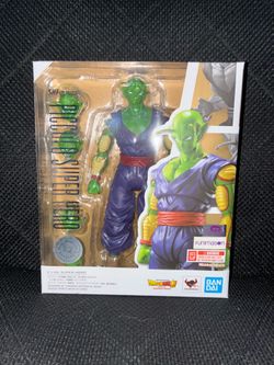 Shfiguarts Super hero piccolo