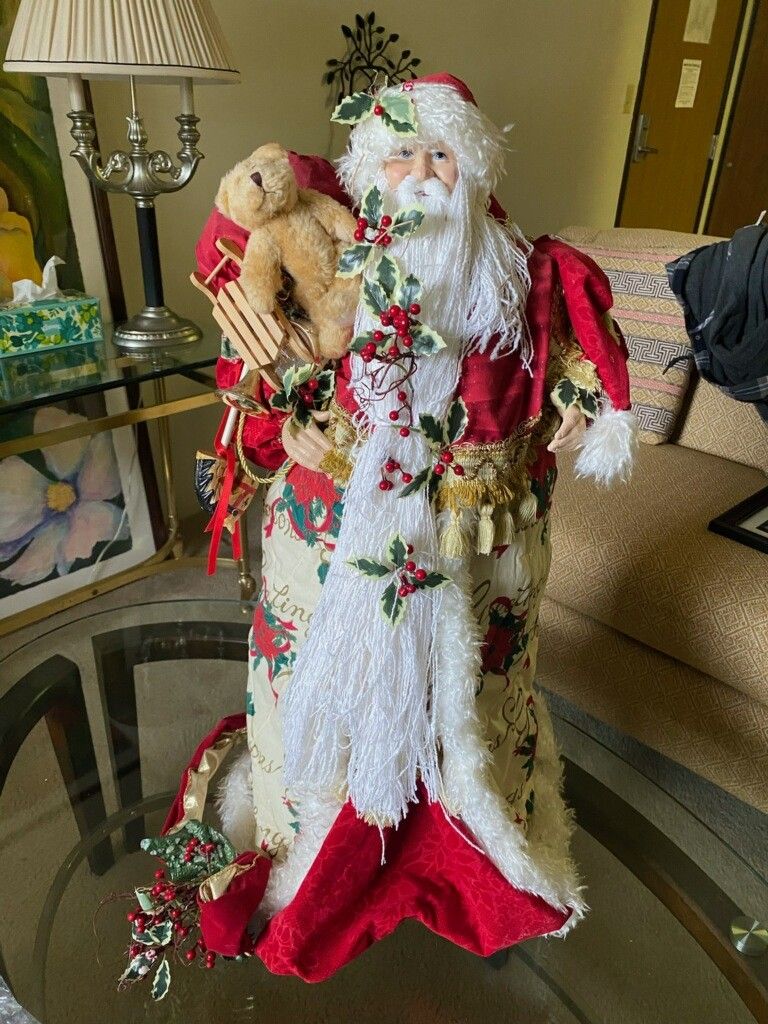 Standing Santa Holiday Decor