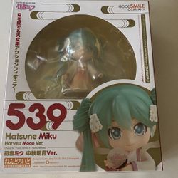 Hatsune Miku Harvest moon Nendoroid