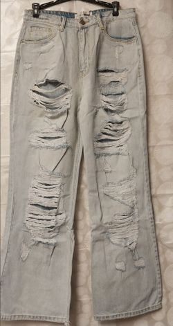 Ripped Cute Jeans