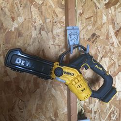 Dewalt Battery Chain Saw With Battery
