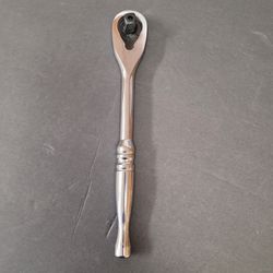 Husky 72-tooth Polished 1/2" Dr Ratchet 