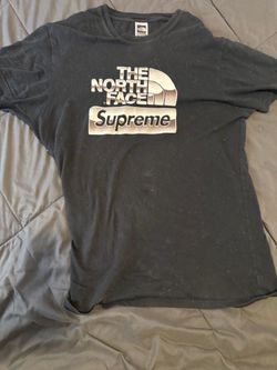 Supreme x The North Face Collab T-Shirt