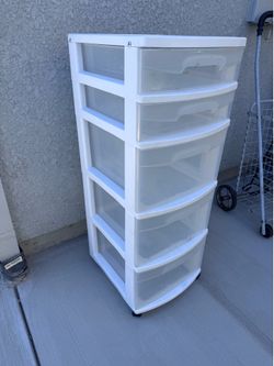 Big drawers with wheels