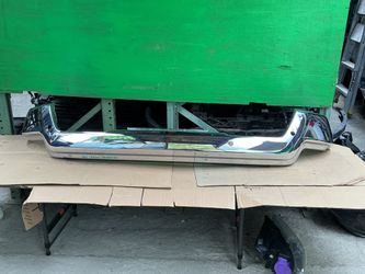 FRONT BUMPER CHROME  SILVERADO 1500 WITH HOLES FOR SENSORS  2022 2023 2024 2025 2026 OEM