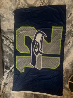 Seahawks number 12 flag