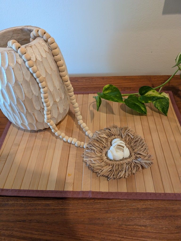 Boho Wooden Tassel Heart Shell 