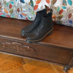 Dr. Martens  Black Platform Bootie