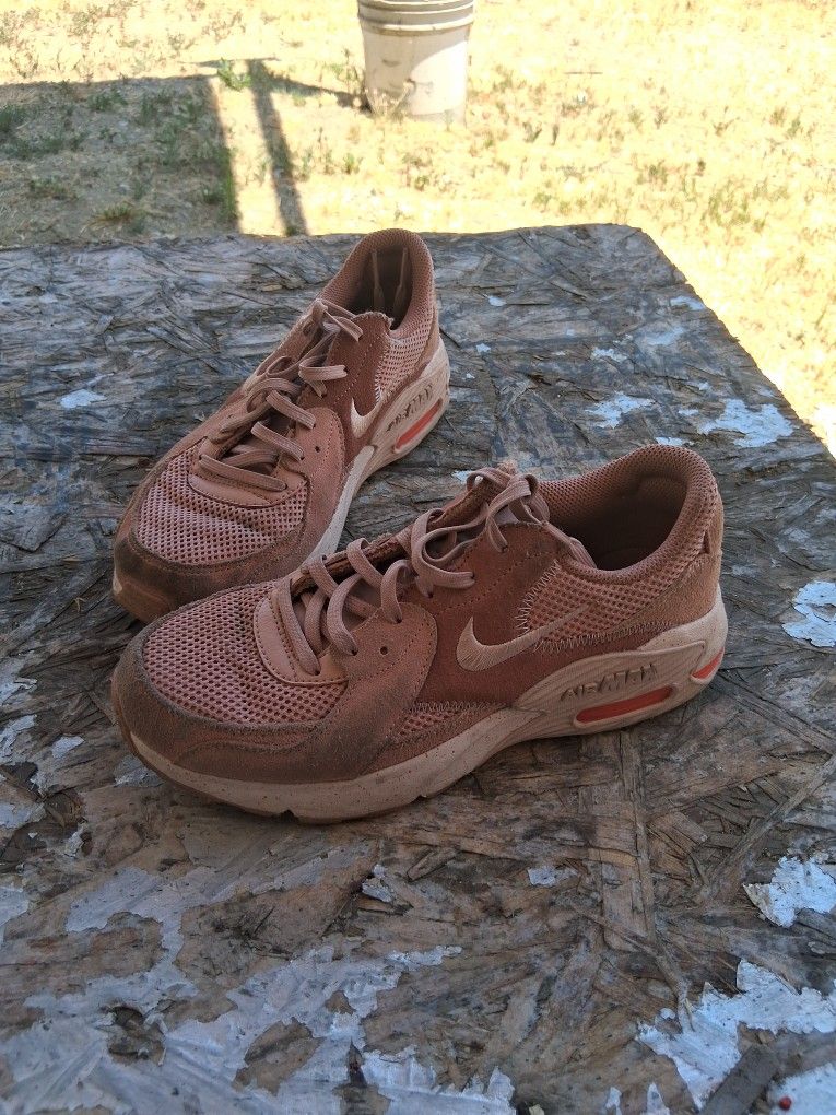 Woman Nikes
