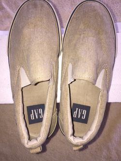 Boys' shoes, size 1