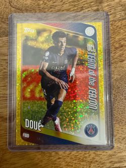 2025-26 Topps UCL Team Of The Season Desire Doue #198 Yellow Sparkle 115/299 NO91