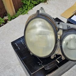 Headlights Original Mercedes-Benz 