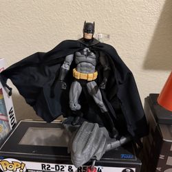 Mafex Hush Batman Black Version