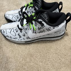 Brand New Nike Sneakers Size 6M/ 7.5W