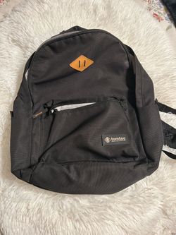 Tomtoc backpack