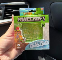 Minecraft cube squishies💚🧱