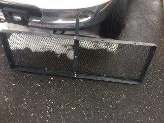 Hitch cargo carrier 59x20”