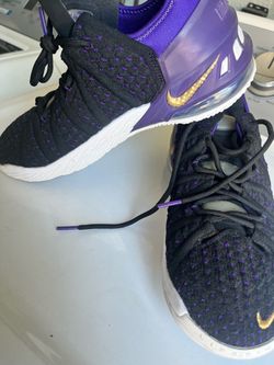 Nike LeBron 18 "Lakers size 7Y