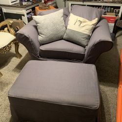 Pottery Barn Slip Cover Large Cushion Chair with Ottoman - Like New - Beautiful!