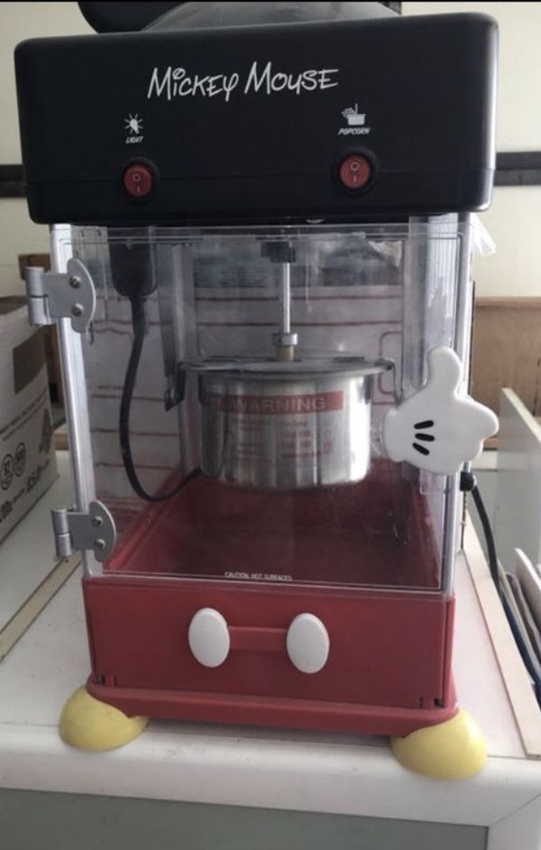 Mickey Mouse Popcorn Machine size Medium for Sale in Las Vegas, NV