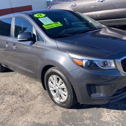 Kia Sedan 2017