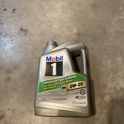 Mobil 1 Full Synthetic Motor Oil 0W-20, 5 Quarts