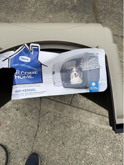 Brand new dog crate.