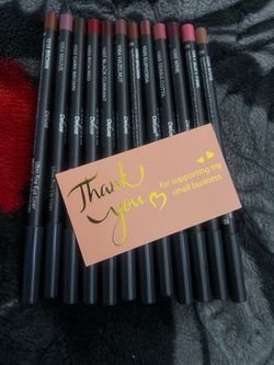 Lip liner