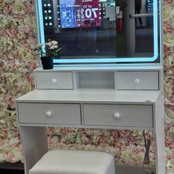 Makeup Vanity Table With Mirror Light And Stool 