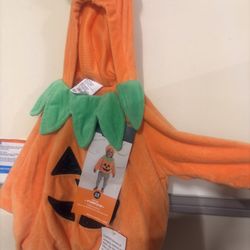 NWTS Hyde And Eek Pumpkin Halloween costume Sz6-12months