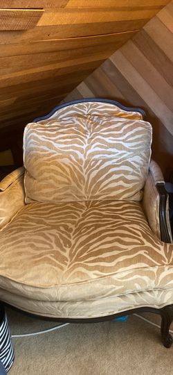 Lounge chair