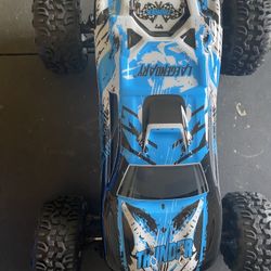 Legendary thunder toy car 
