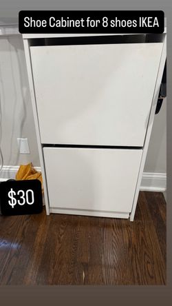 Shoe cabinet for up to 8 shoes