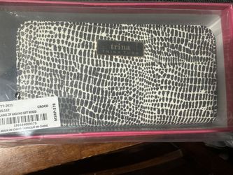 Trina Turk Wallet