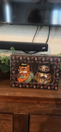 Joanna Parker’s salt and pepper shakers