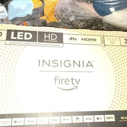 New 32 In Insignia Smart FireTv 