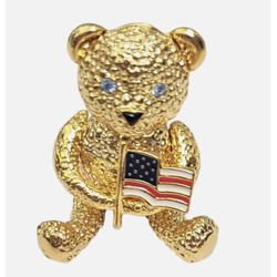 Vintage Napier Goldtone Articulated Blue Rhinestone Eye Bear With US Flag Brooch Signed – C Clasp