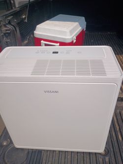 Vissani dehumidifier